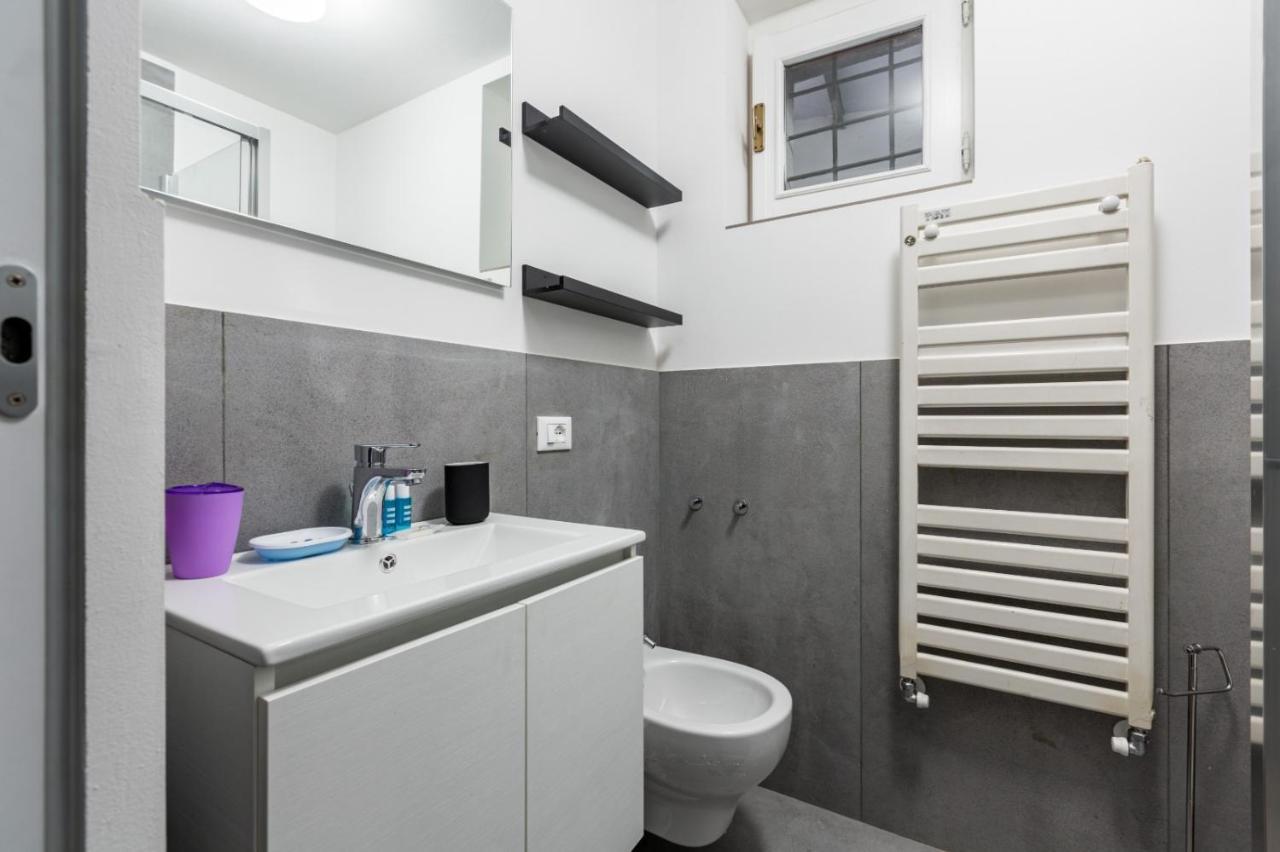 New! Studio Apt 700M From Corso Lodi! Milano Exterior foto